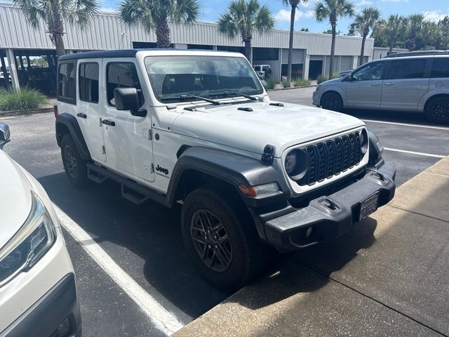jeep wrangler 4-door 2024 1C4PJXDG2RW357976 image jeep wrangler 4-door 2024 1C4PJXDG2RW357976 image